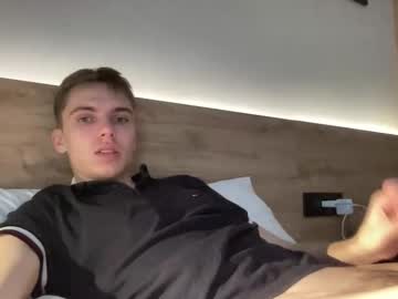 Luis_7777 Chaturbate stream image from November 21, 2025
