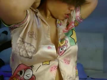 Lunaaitana Chaturbate stream image from November 21, 2025