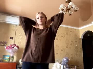 Melaniepavan Chaturbate stream image from November 21, 2025