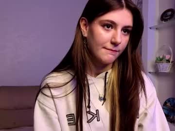 Shellycorsey Chaturbate stream image from November 21, 2025