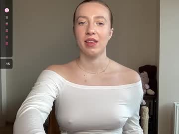 Hot_Lliinns Chaturbate stream image from November 21, 2025