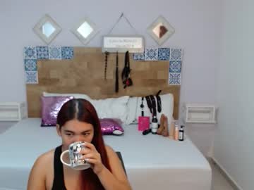 Kyliebenson Chaturbate stream image from November 21, 2025
