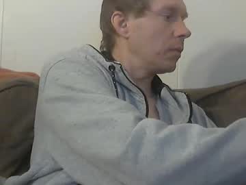 2small4you83 Chaturbate stream image from November 21, 2025