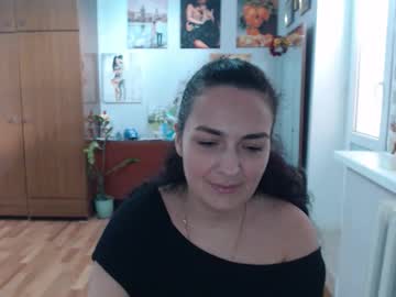 Alexismillers Chaturbate stream image from November 21, 2025