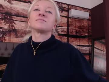 Natalie_Bitton Chaturbate stream image from November 21, 2025