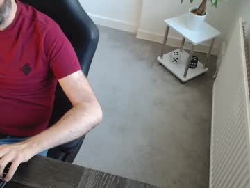 R_A_R_E Chaturbate stream image from November 21, 2025