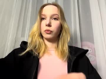 Lakeshavotraw Chaturbate stream image from November 21, 2025