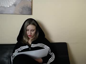 _Nicole_New Chaturbate stream image from November 21, 2025