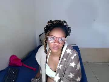 Obsessedmimi Chaturbate stream image from November 21, 2025