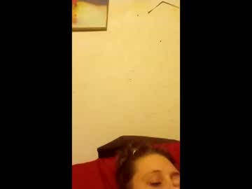 Shelbell9875 Chaturbate stream image from November 21, 2025