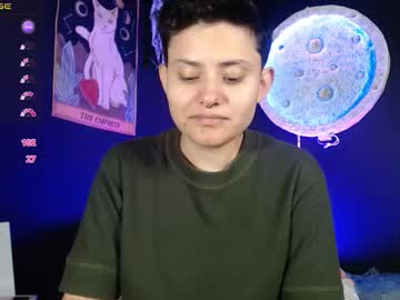 Nikky_Tomboy444 stream image from November 21, 2025
