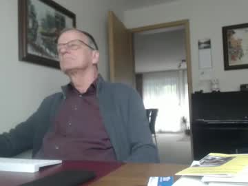 Roboter0233 Chaturbate stream image from November 21, 2025