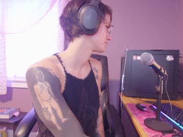 Aynmarie Chaturbate stream image from November 21, 2025