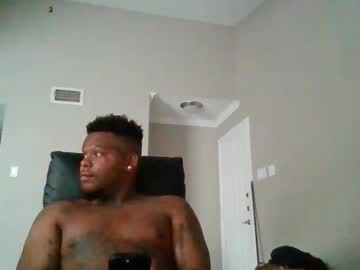 Dsmoov_ Chaturbate stream image from November 21, 2025