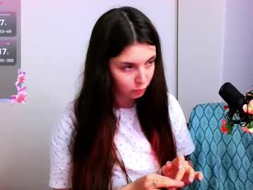 Peachybabe__ Chaturbate stream image from November 21, 2025