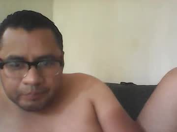 Castelon1 Chaturbate stream image from November 21, 2025