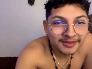 Juan_Belmont Chaturbate stream image from November 21, 2025