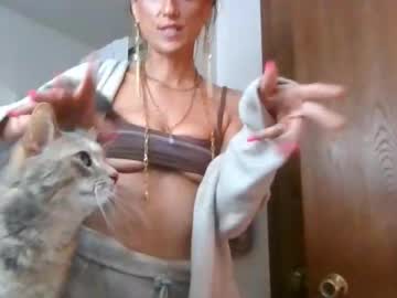 Lilithohfish Chaturbate stream image from November 21, 2025