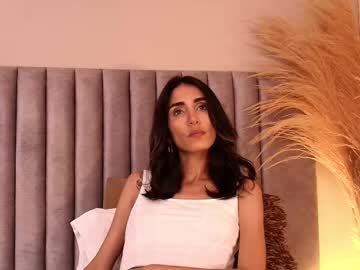 Ninacavallli Chaturbate stream image from November 21, 2025