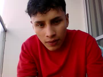 Boynick777 Chaturbate stream image from November 21, 2025
