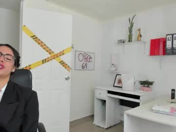 Happerquinn_Mrhale Chaturbate stream image from November 21, 2025