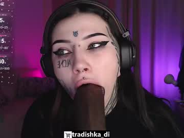 Herbal_Helpmepls Chaturbate stream image from November 21, 2025