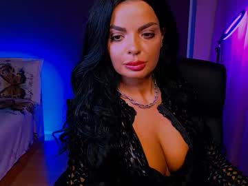 _Milani_ Chaturbate stream image from November 21, 2025