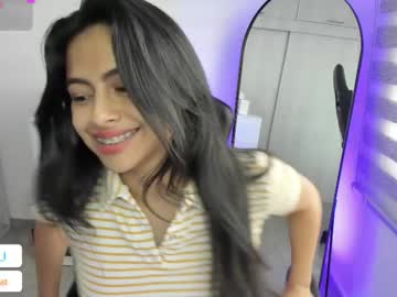 Roseparis Chaturbate stream image from November 21, 2025