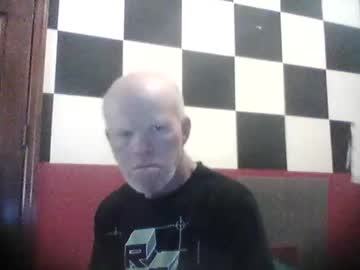 Terdy2366 Chaturbate stream image from November 21, 2025