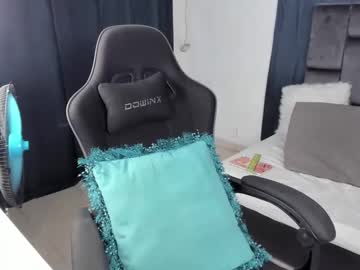 Tati_Jones Chaturbate stream image from November 21, 2025