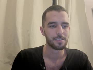 Themmistokles Chaturbate stream image from November 21, 2025