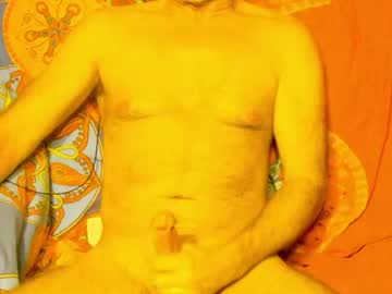 Apude Chaturbate stream image from November 21, 2025