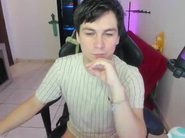 Kevin873s Chaturbate stream image from November 21, 2025