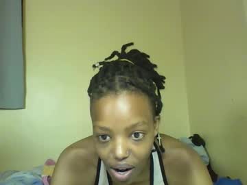 Miami_Muffin Chaturbate stream image from November 21, 2025