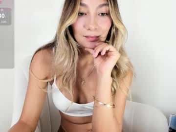 Emyconneer Chaturbate stream image from November 22, 2025