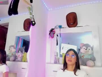 Kisses_Of_Daniela Chaturbate stream image from November 22, 2025