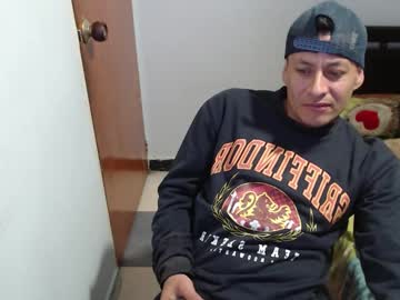 Alann_Snow Chaturbate stream image from November 22, 2025