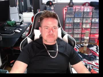 Basketballjerseygang Chaturbate stream image from November 22, 2025