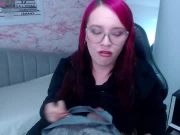 Holly_T_ Chaturbate stream image from November 22, 2025
