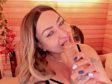 Marien_Thomson_ Chaturbate stream image from November 22, 2025