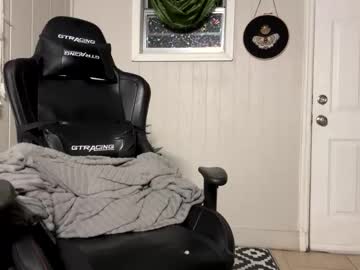 Sexm4chine Chaturbate stream image from November 22, 2025