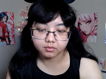 Moertomlly Chaturbate stream image from November 22, 2025