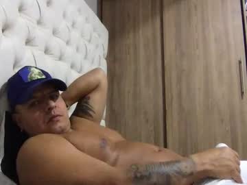 Paisaexotico Chaturbate stream image from November 22, 2025