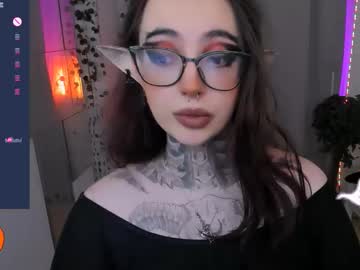 Dixipixi_ Chaturbate stream image from November 22, 2025