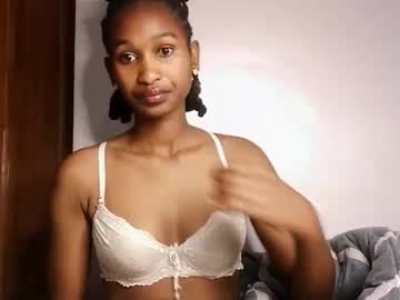 Sexy_Joyline Chaturbate stream image from November 22, 2025