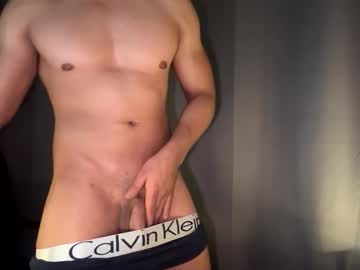 Ara3000 Chaturbate stream image from November 22, 2025