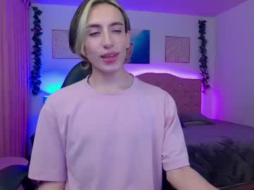 Demianbunny Chaturbate stream image from November 22, 2025