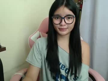 Lovely_Laura09 Chaturbate stream image from November 22, 2025