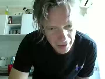 Salsapaulus Chaturbate stream image from November 22, 2025