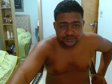 Wilintom483797 Chaturbate stream image from November 22, 2025